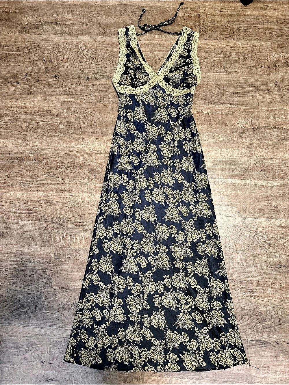 Floral Lace Maxi Dress in Navy Blue & Gold/ Yellow Size Small
